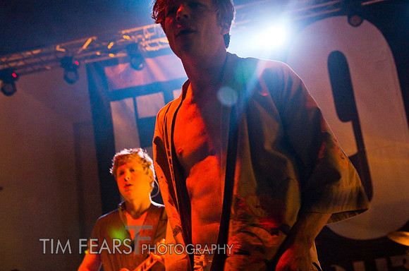 Cage The Elephant