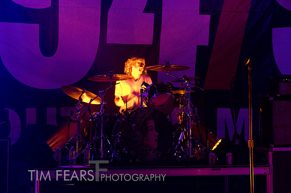 Cage The Elephant